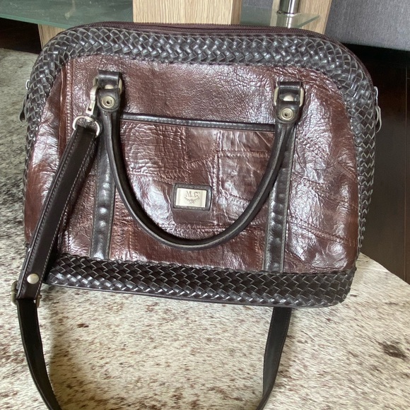 MC detailed handbag - Picture 3 of 3